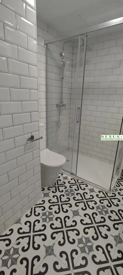 Apartment with lift to rent in Casco Antiguo, imagen 2