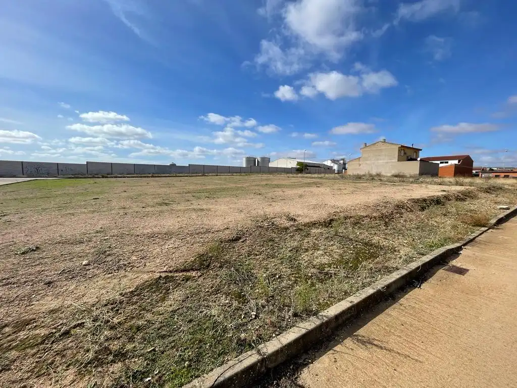 Terreny residencial en venda a Solana de los Barros, imagen 3