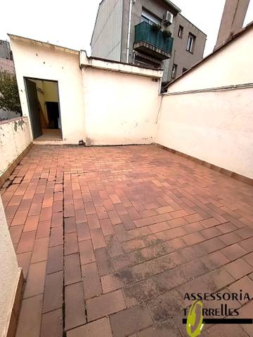 Local comercial en Venta en Sant Vicenç Dels Horts