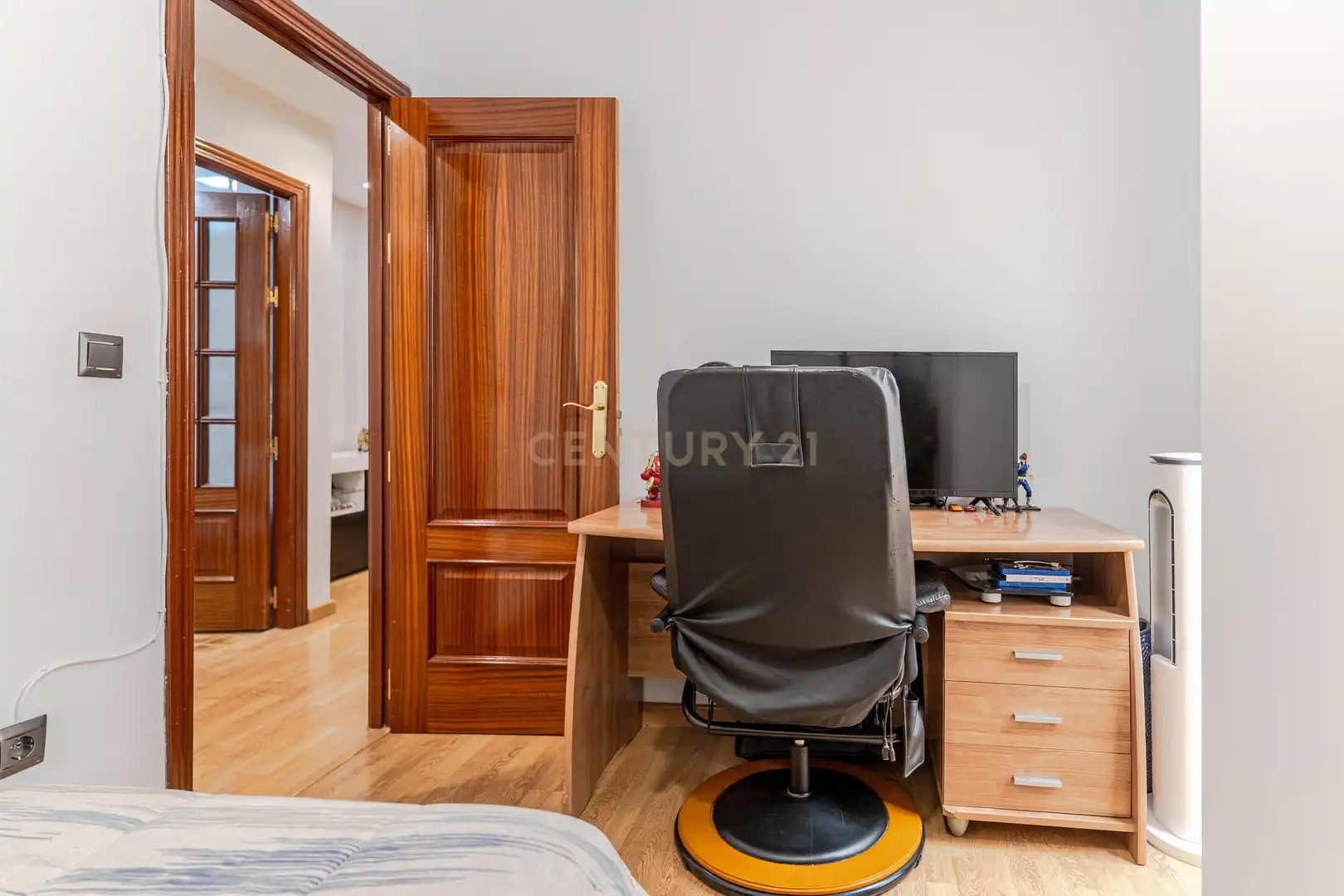 Bedroom of Flat for sale in Atarfe  with Storage room and Balcony