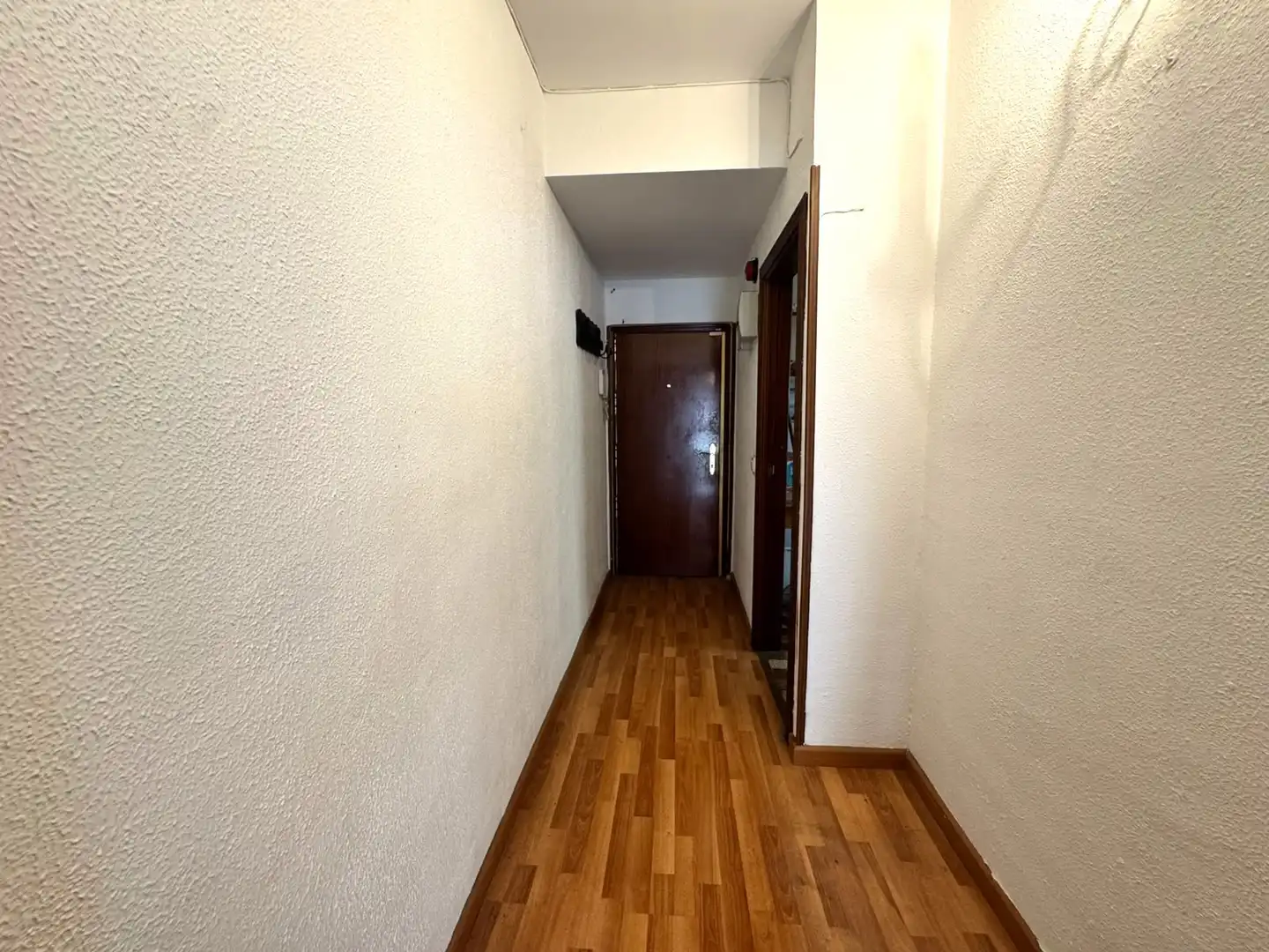 Flat with lift for sale in Avenida del Manzanares 160, imagen 2