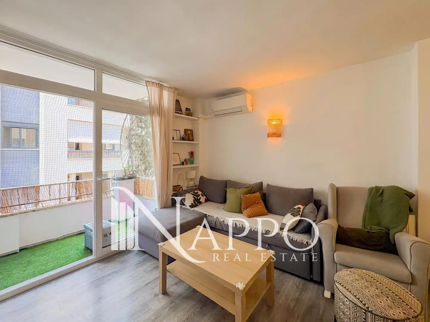 Terraza de Piso en venta en  Palma de Mallorca con Aire acondicionado, Terraza y Amueblado