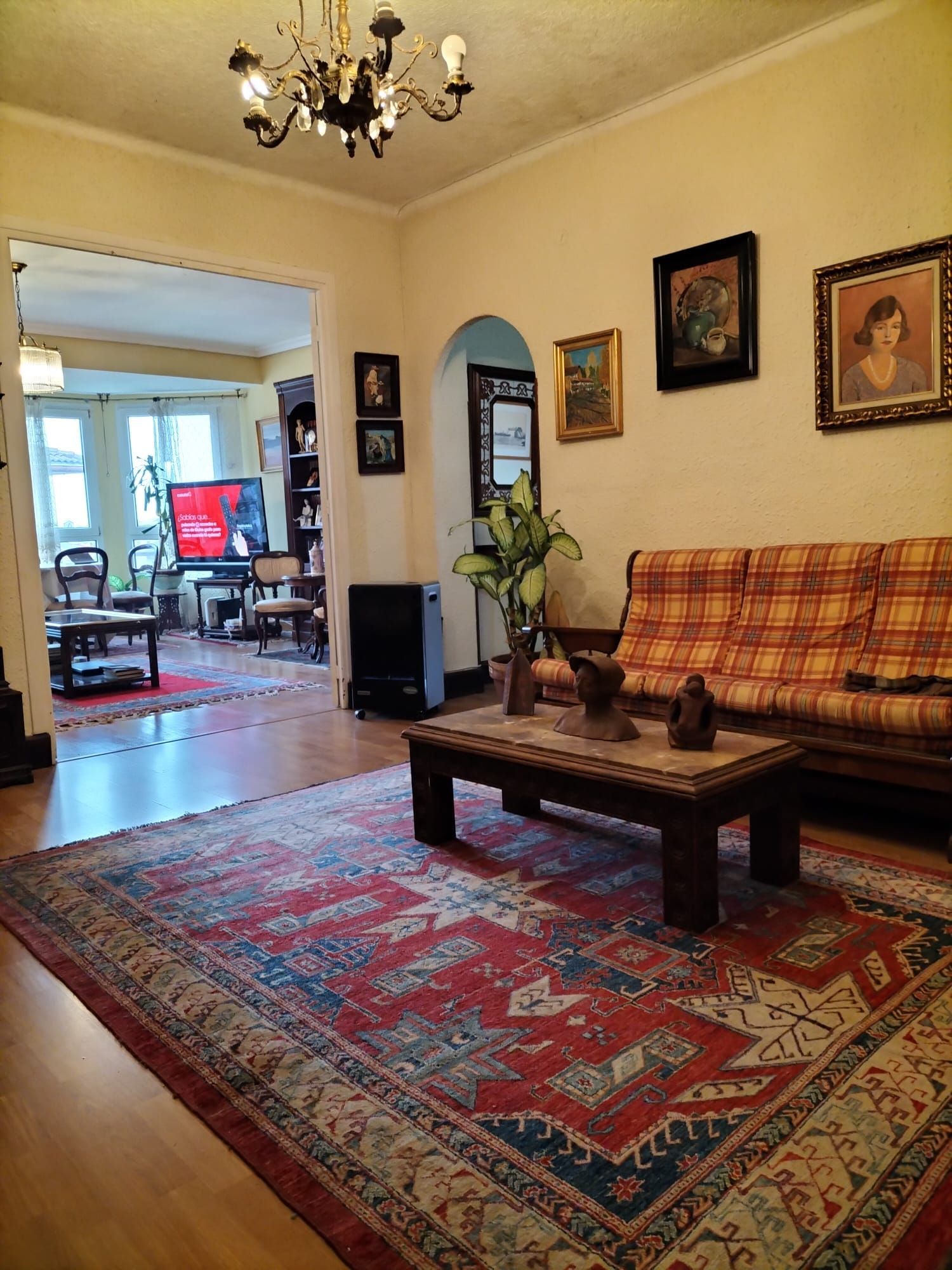Sala d'estar de Pis en venda en Zarautz amb Calefacció, Parquet i Terrassa