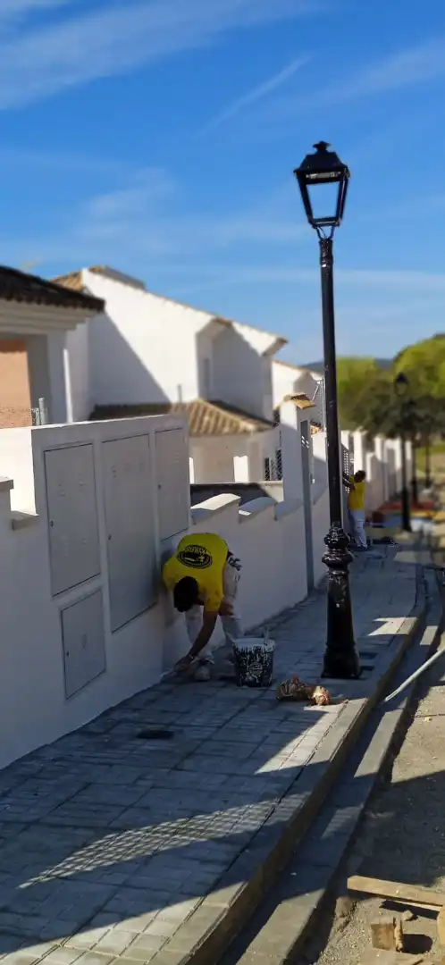 Vista exterior de Casa o xalet en venda en El Ronquillo amb Terrassa, Moblat i Balcó