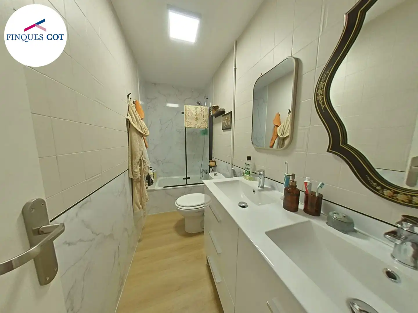 Bathroom of Flat for sale in Granollers  with Air Conditioner, Heating and Terrace