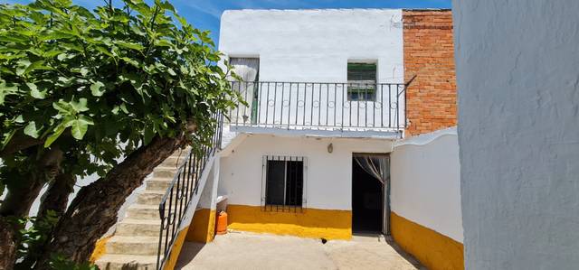 Casa-chalet en Venta en Calle Subida a la Iglesia en Pollos