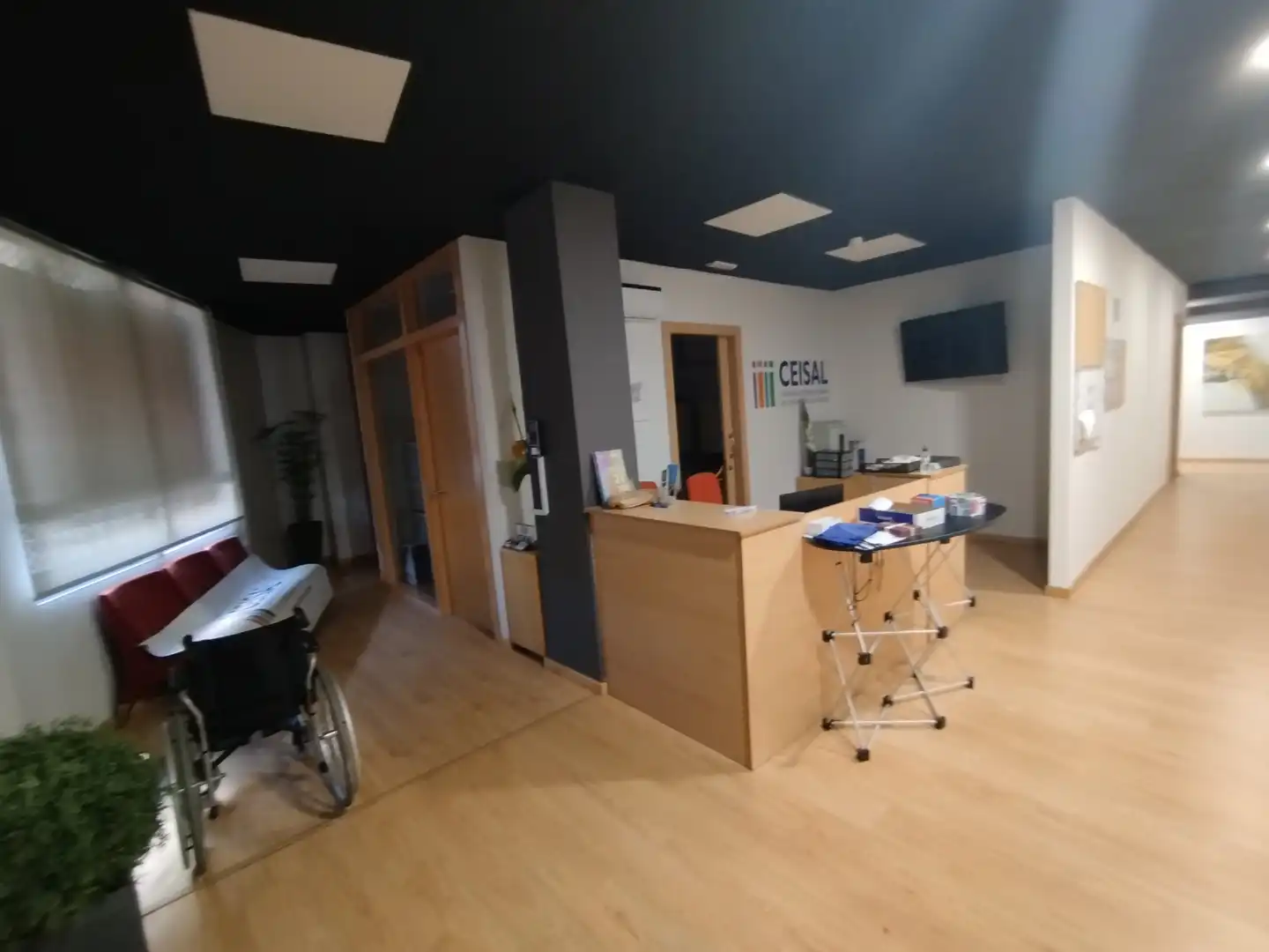 Commercial properties for sale in Castellón de la Plana / Castelló de la Plana  with Air Conditioner, Parquet flooring and Furnished