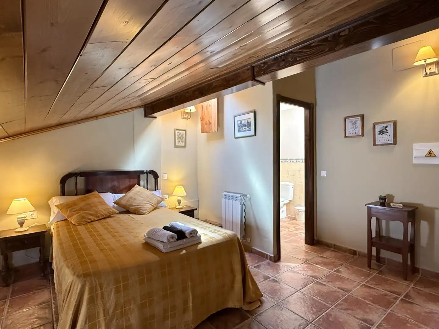 Habitación de Finca rústica en venta en Auñón con Terraza, Amueblado y Balcón