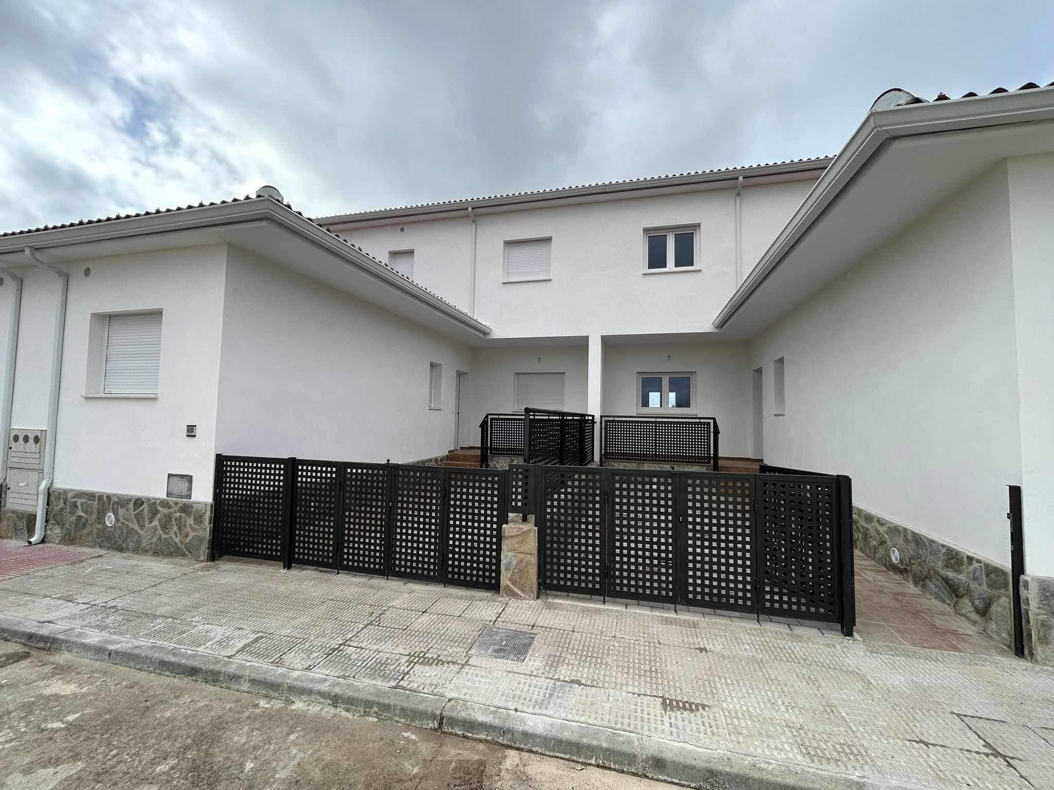 Exterior view of Single-family semi-detached for sale in Velada  with Heating and Terrace