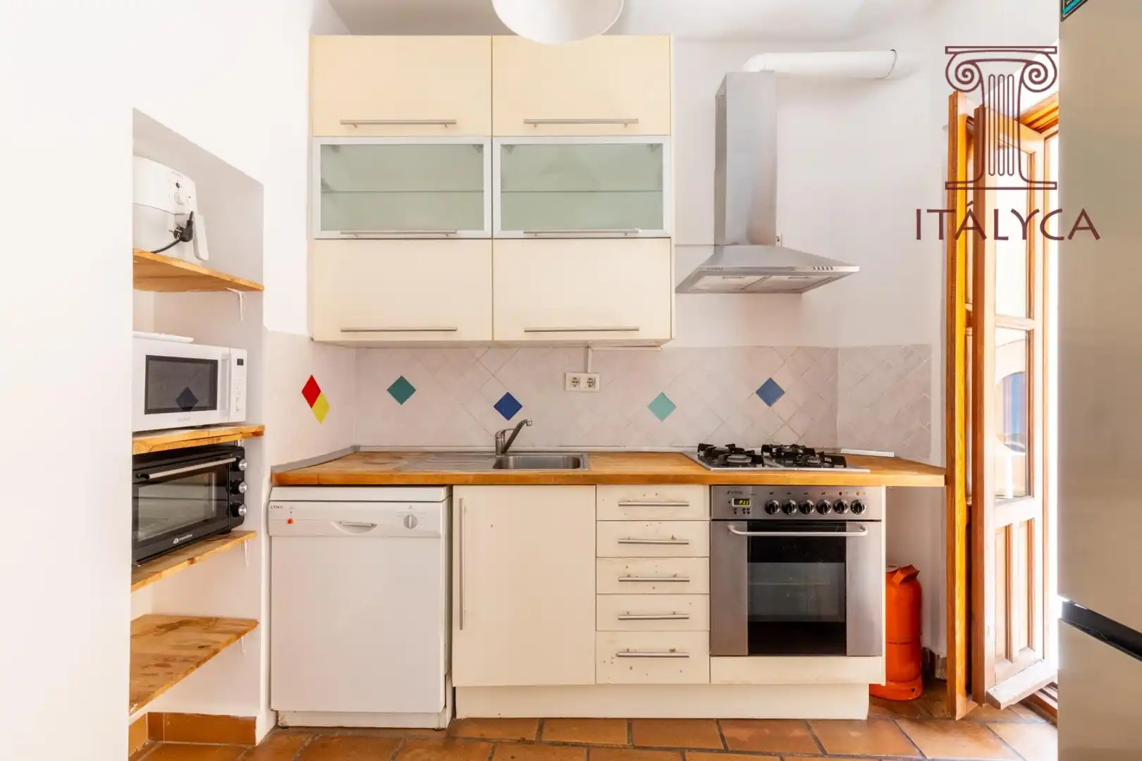 Cocina de Ático en venta en Sevilla con Aire acondicionado, Calefacción y Terraza