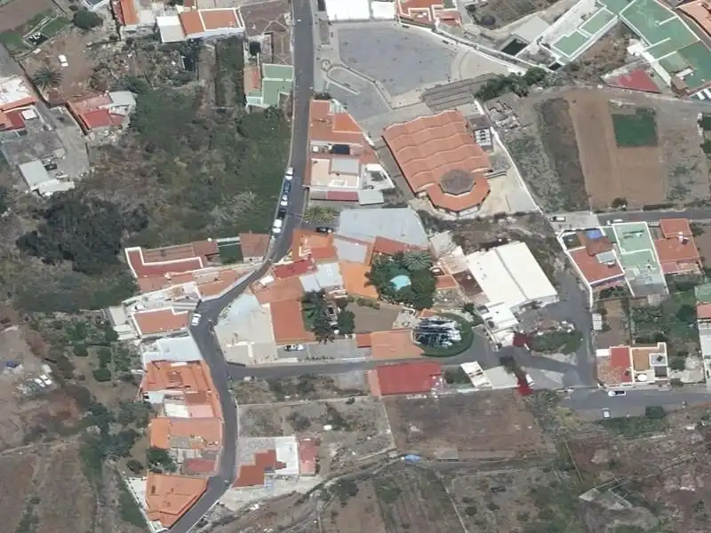 Vista exterior de Pis en venda en La Vega - El Amparo - Cueva del Viento