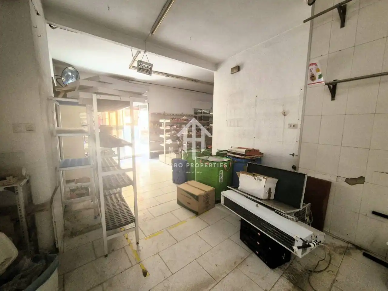 Local commercial à vendre à Calle Haros, imagen 3
