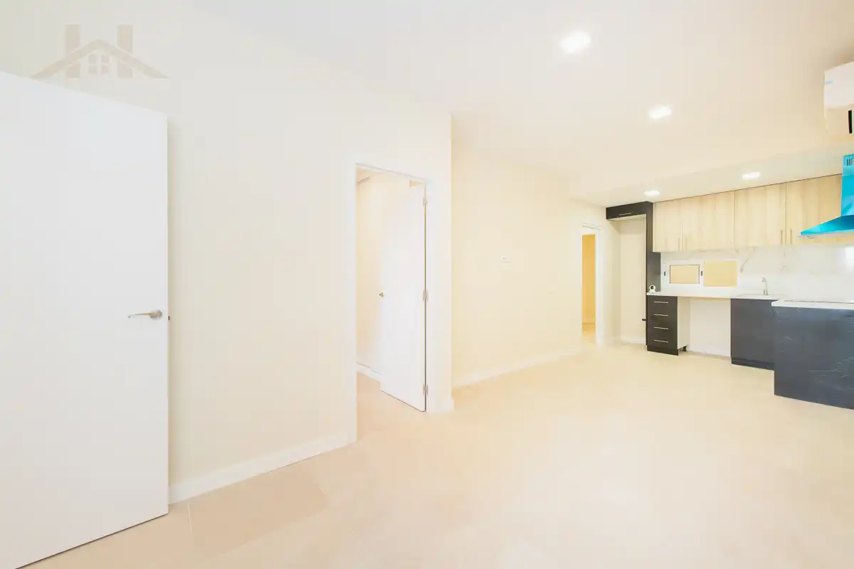 Wohnung zum Verkauf in Fuenlabrada mit Klimaanlage, Heizung und Ofen