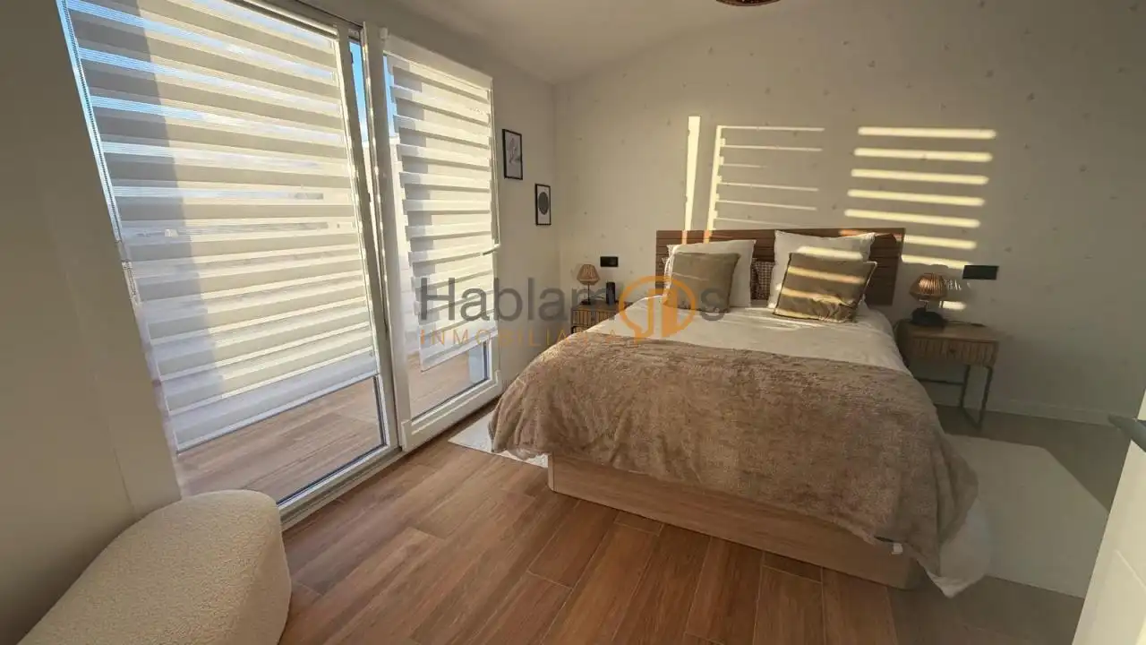 Habitación de Casa o chalet en venta en Vilagarcía de Arousa con Calefacción, Jardín privado y Terraza
