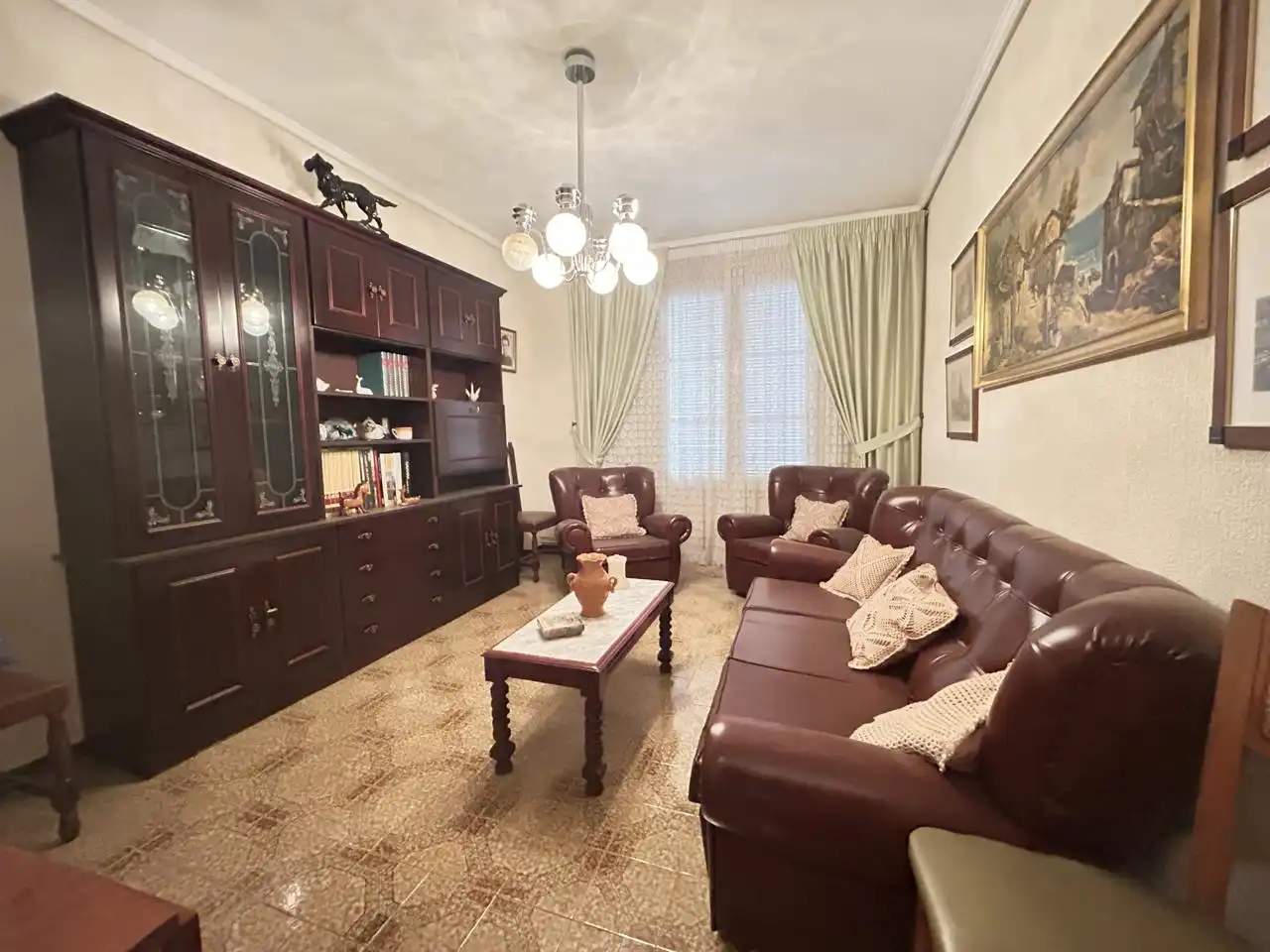 Sala d'estar de Casa o xalet en venda en Ribaforada amb Calefacció i Traster