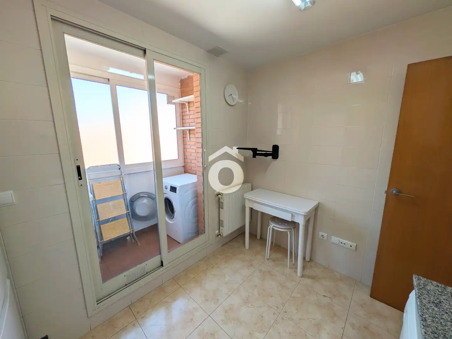 Flat for rent in Carrer Josep Pla, Martorell