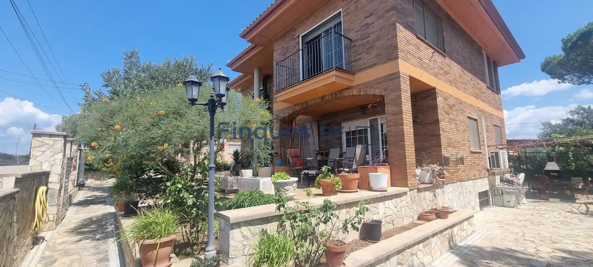 Detached house with garden for sale in Sils, imagen 3
