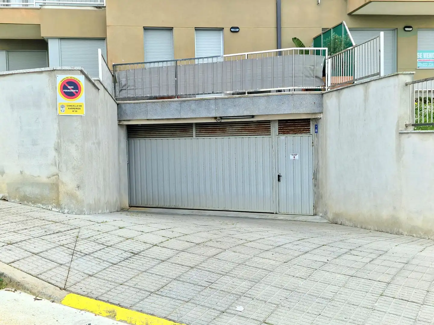 Parking of Flat for sale in Barreiros  with Heating, Private garden and Terrace