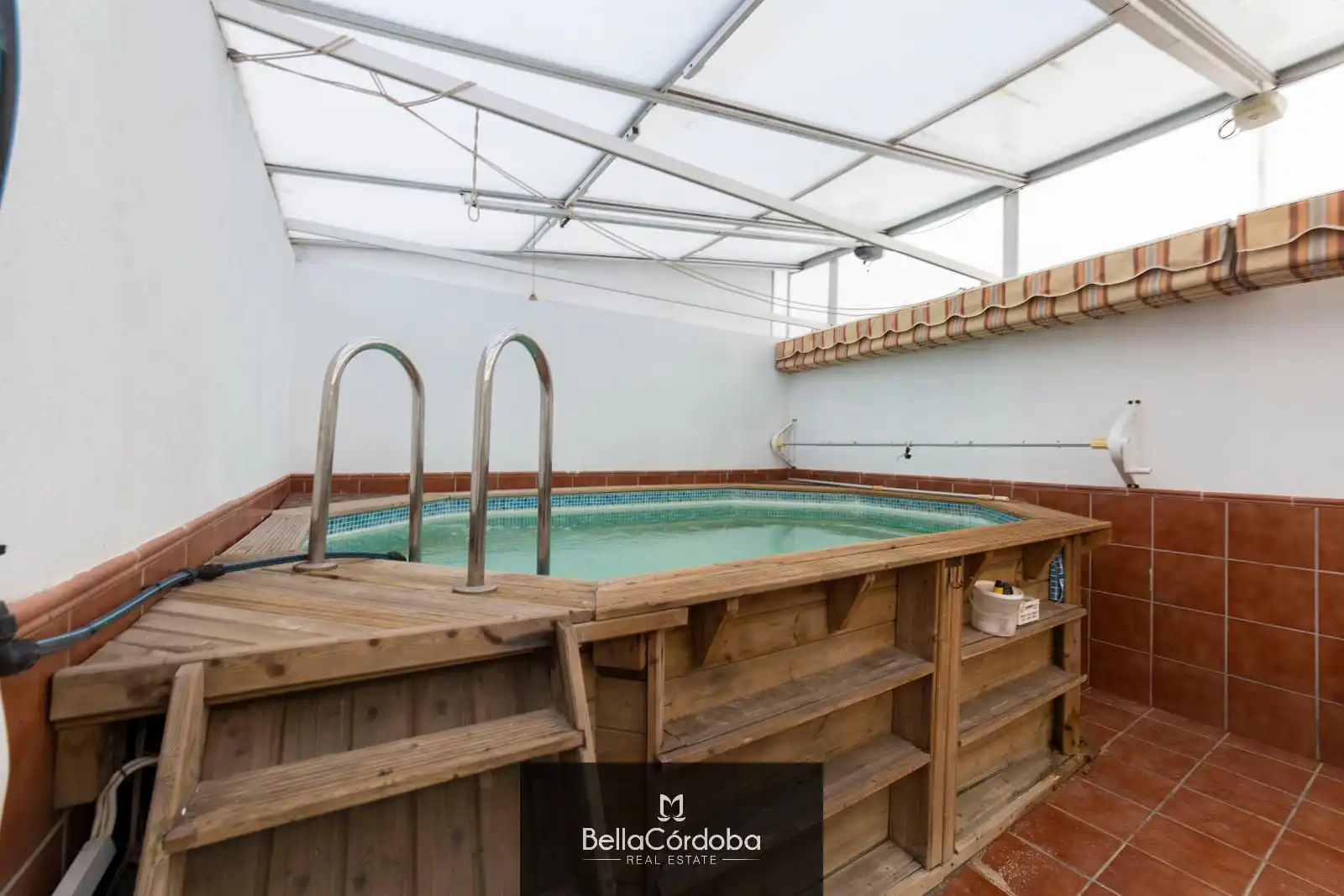 Terraced house with pool for sale in Poniente-Norte - Miralbaida - Parque Azahara, imagen 4