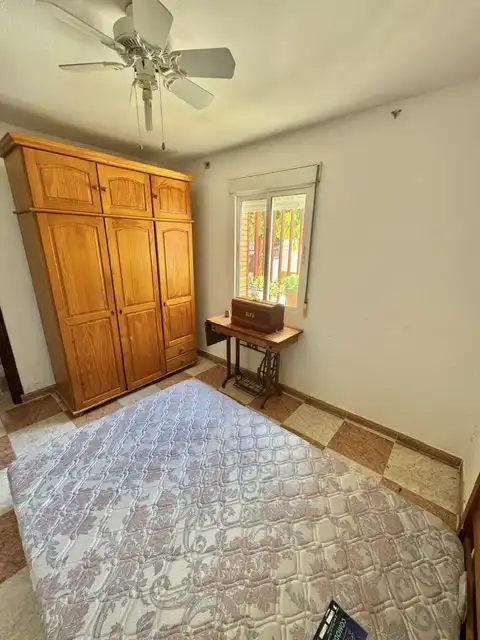 Habitación de Piso en venta en Sevilla con Aire acondicionado