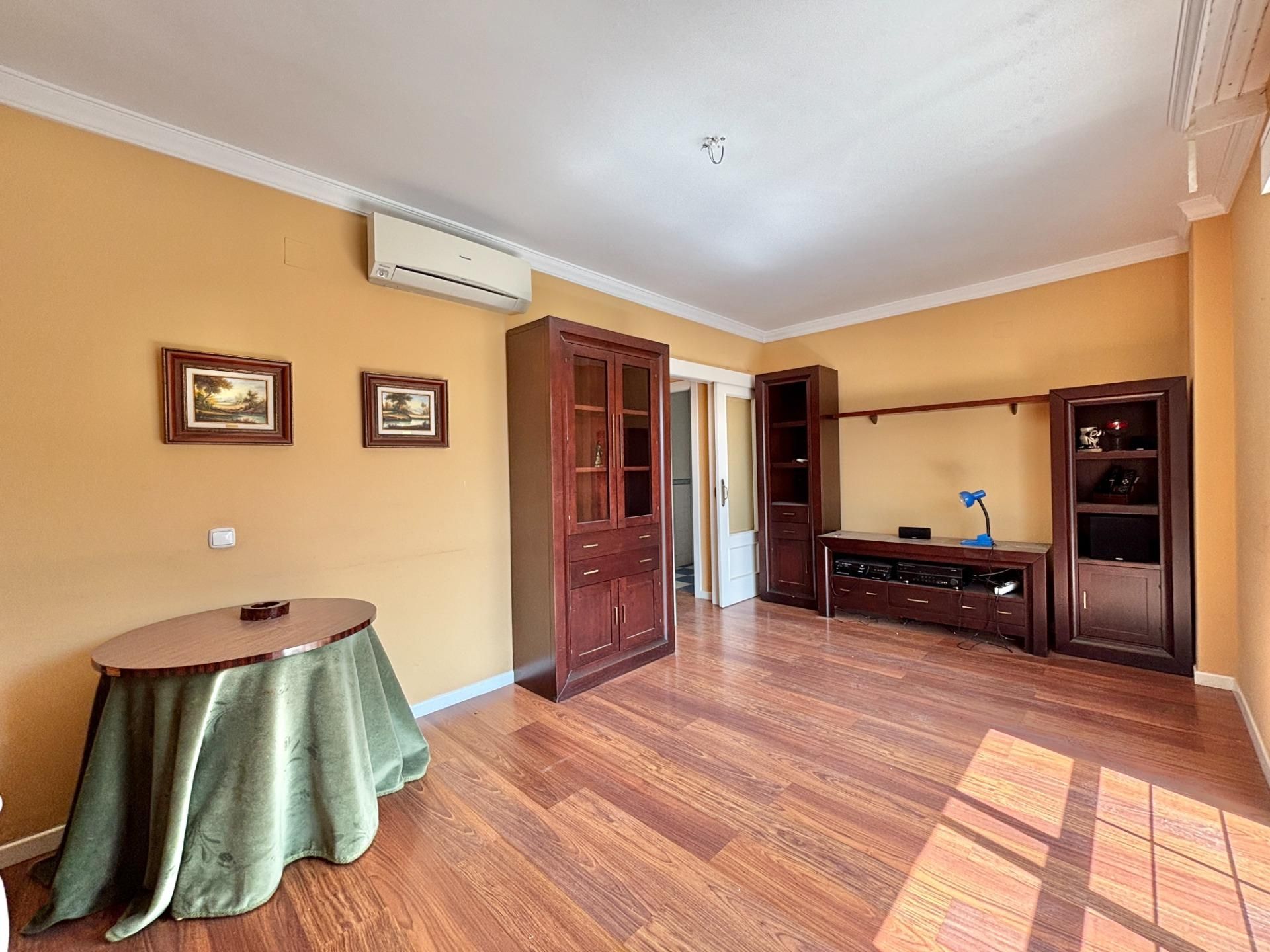Sala d'estar de Pis en venda en Antequera amb Terrassa
