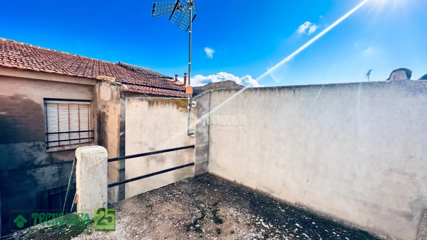 Casa adosada en venda en Urda