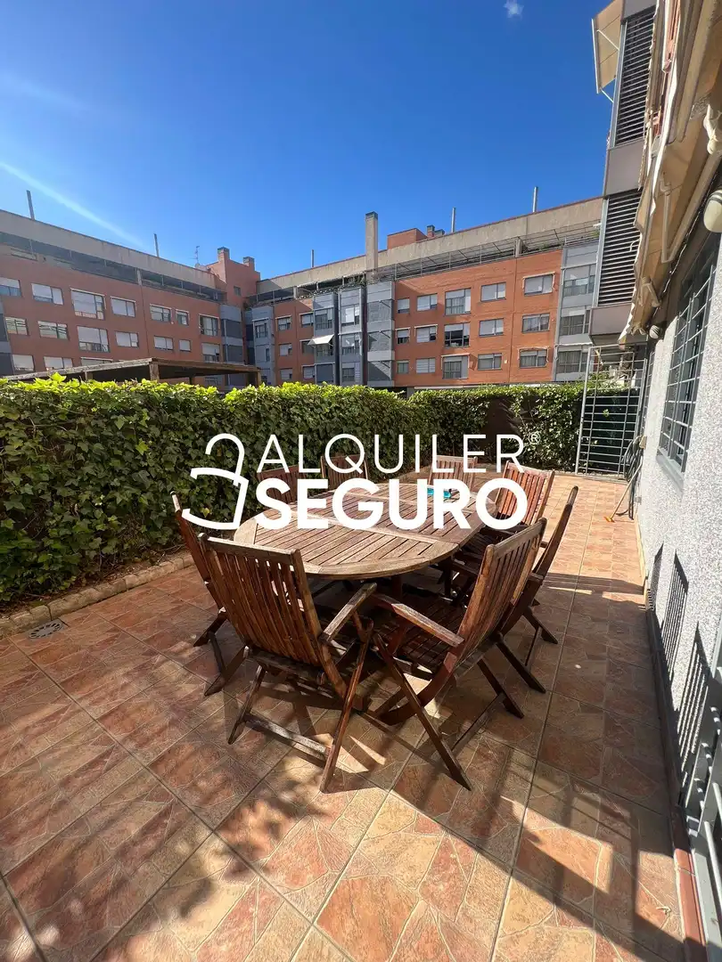 Terrassa de Pis de lloguer en Madrid amb Aire condicionat, Calefacció i Terrassa