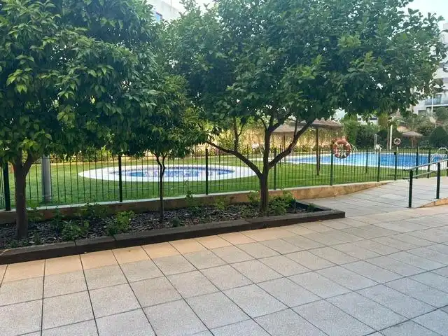 Piscina de Pis en venda en Córdoba amb Aire condicionat, Terrassa i Traster
