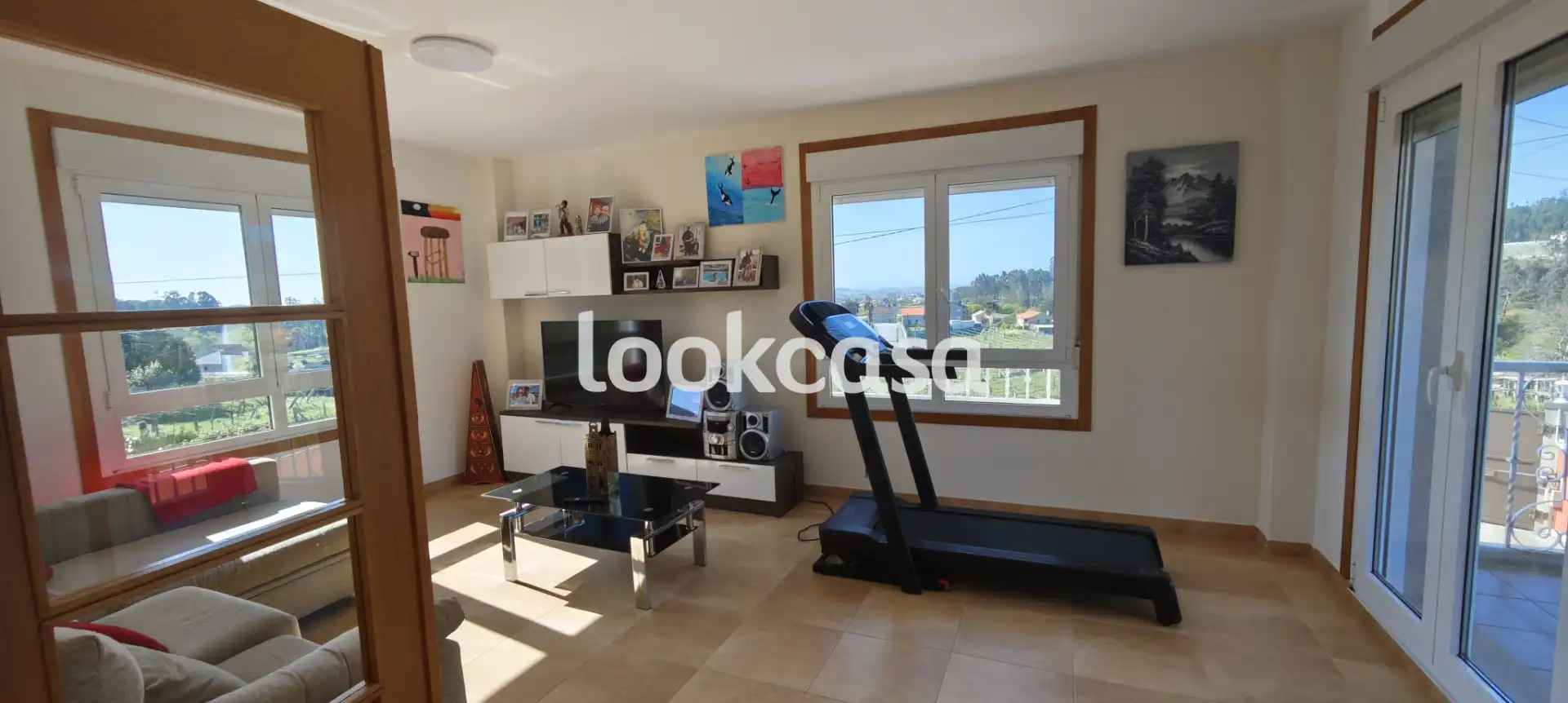 Sala de estar de Casa o chalet en venta en Meis con Calefacción, Jardín privado y Parquet