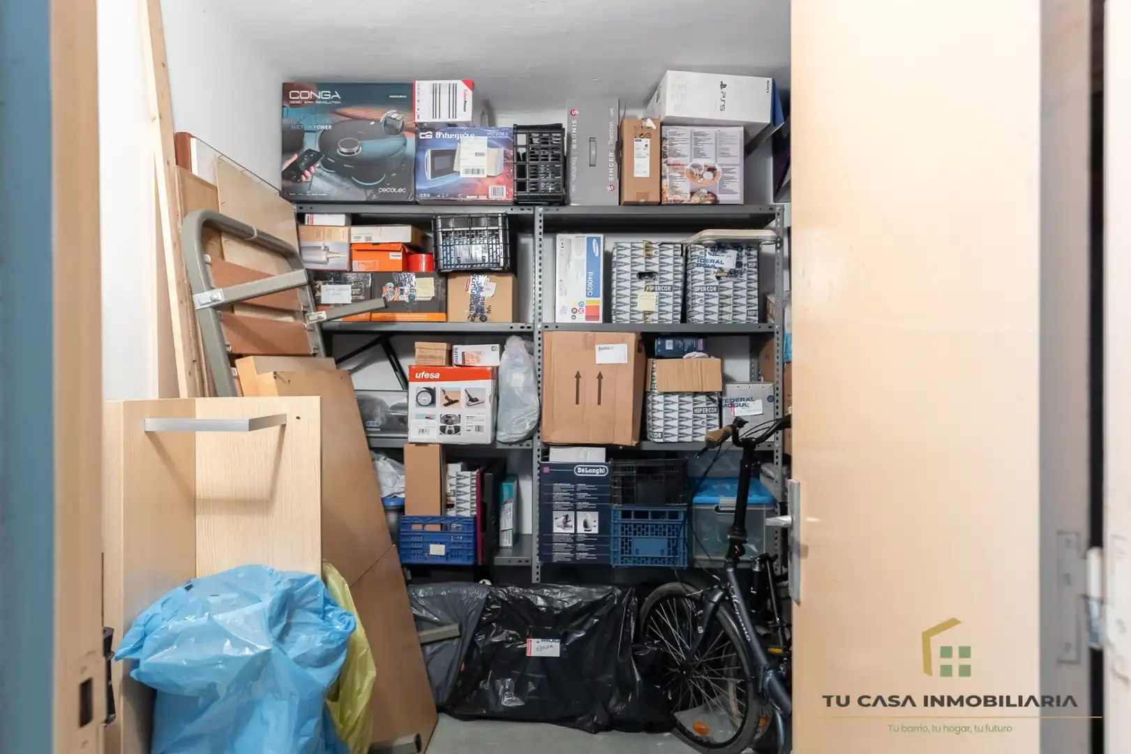 Flat for sale in Badalona  with Air Conditioner, Heating and Storage room