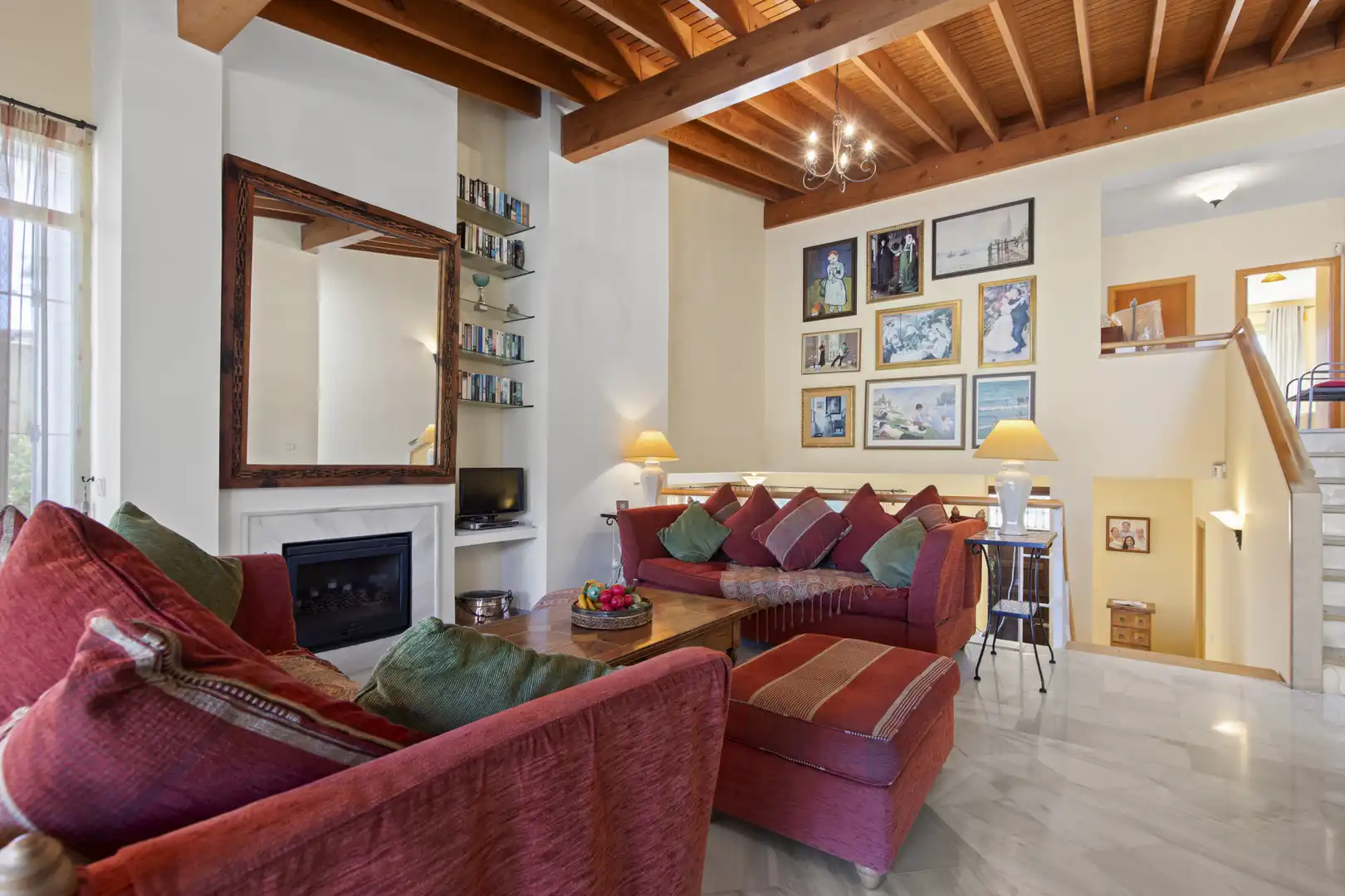Living room of Houses for sale in Benahavís  with Air Conditioner, Heating and Private garden
