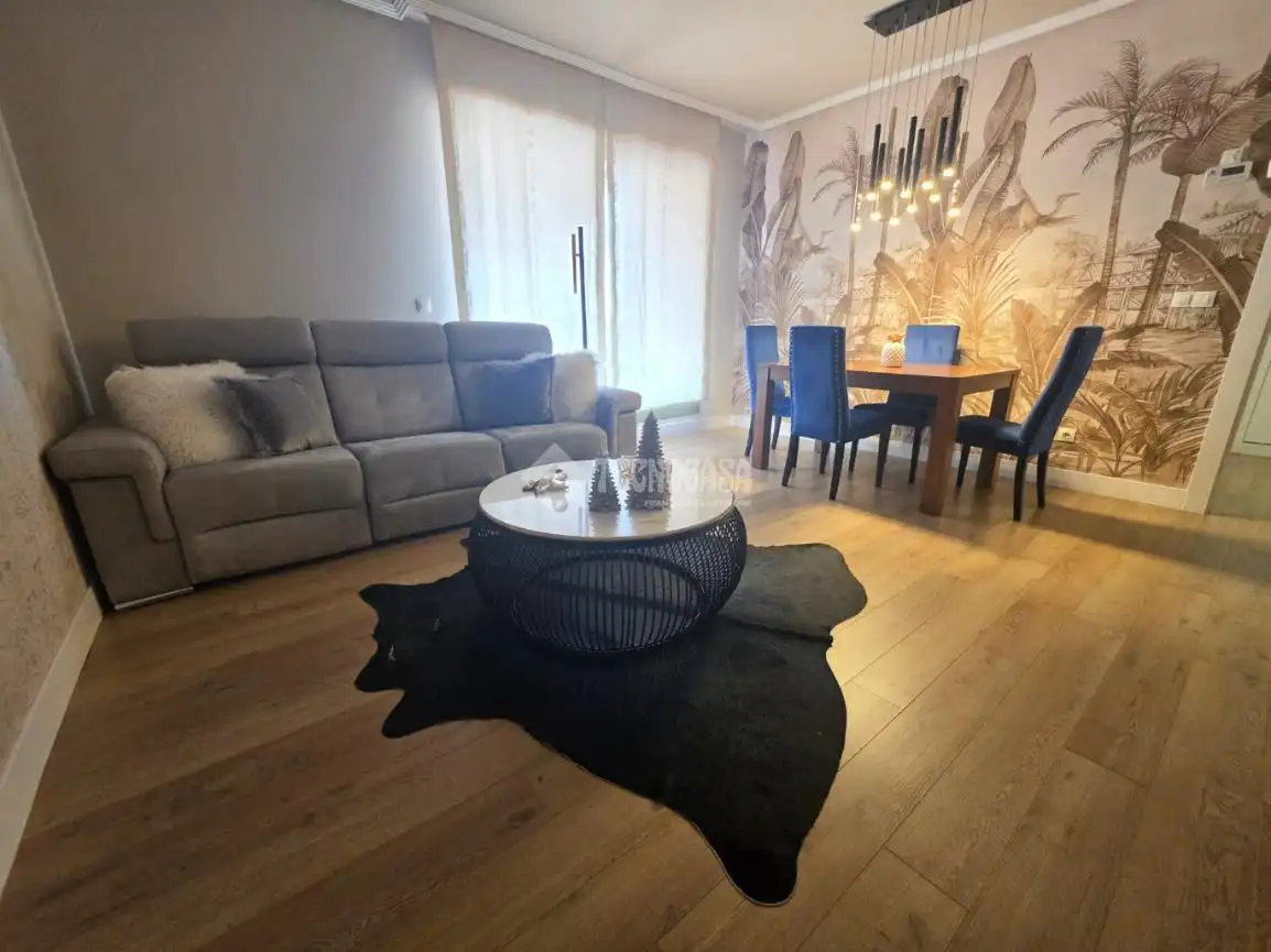 Living room of Flat for sale in Getafe  with Air Conditioner, Heating and Terrace