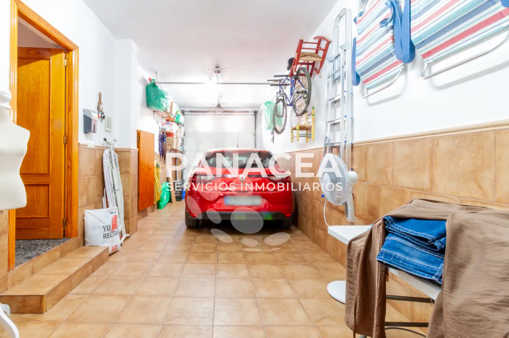Casa adosada en venta en Vícar con Jardín privado, Terraza y Amueblado