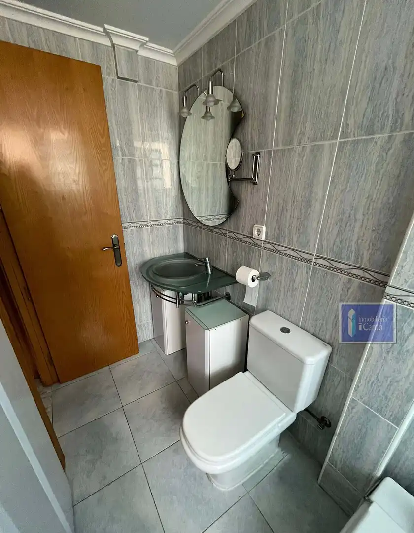 Bathroom of Flat for rent in Alcoy / Alcoi