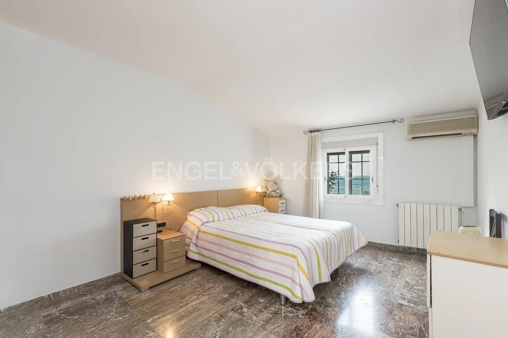 Dormitori de Casa o xalet en venda en Premià de Mar amb Aire condicionat, Calefacció i Terrassa