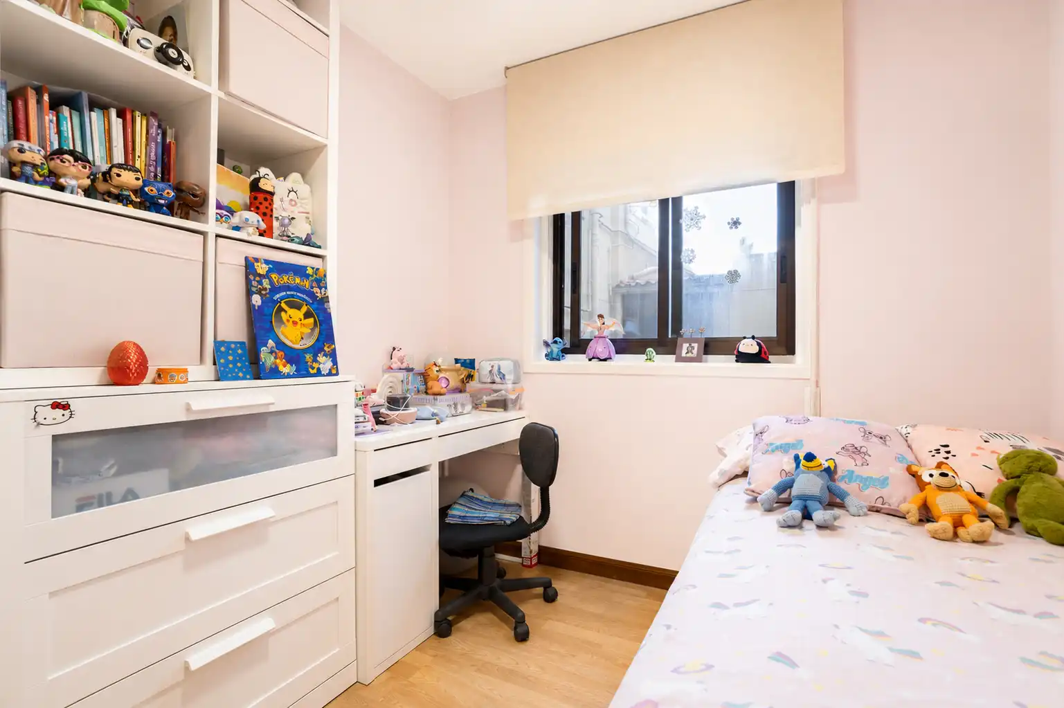 Habitación de Piso en venta en A Coruña Capital  con Calefacción, Terraza y Trastero
