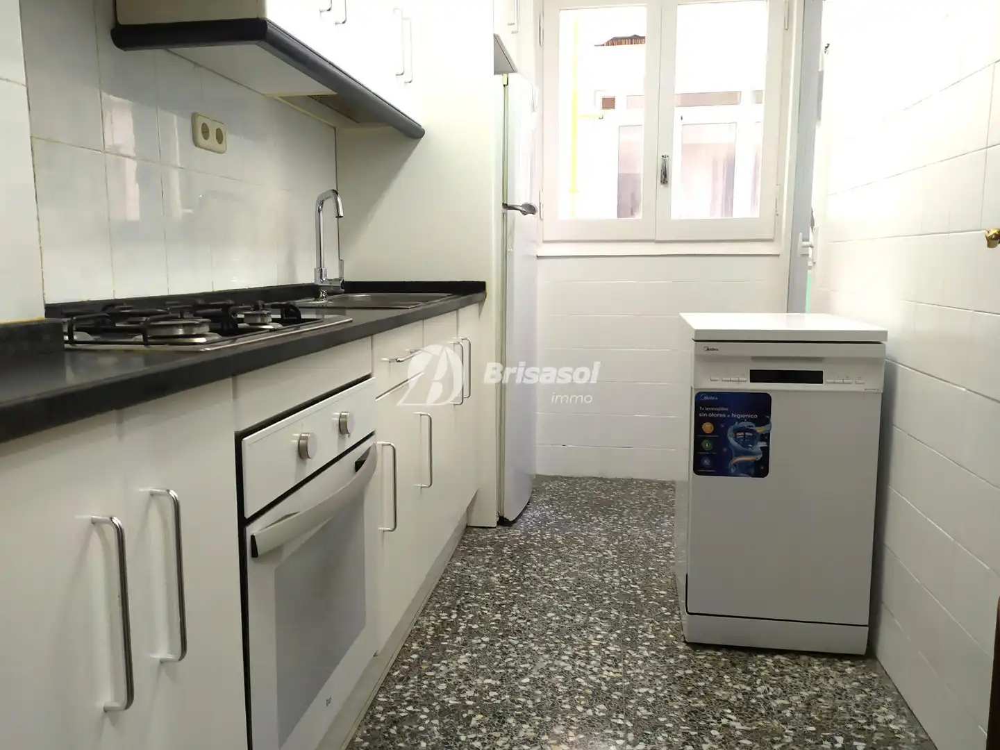 Cocina de Piso en venta en Tarragona con Calefacción, Trastero y Amueblado