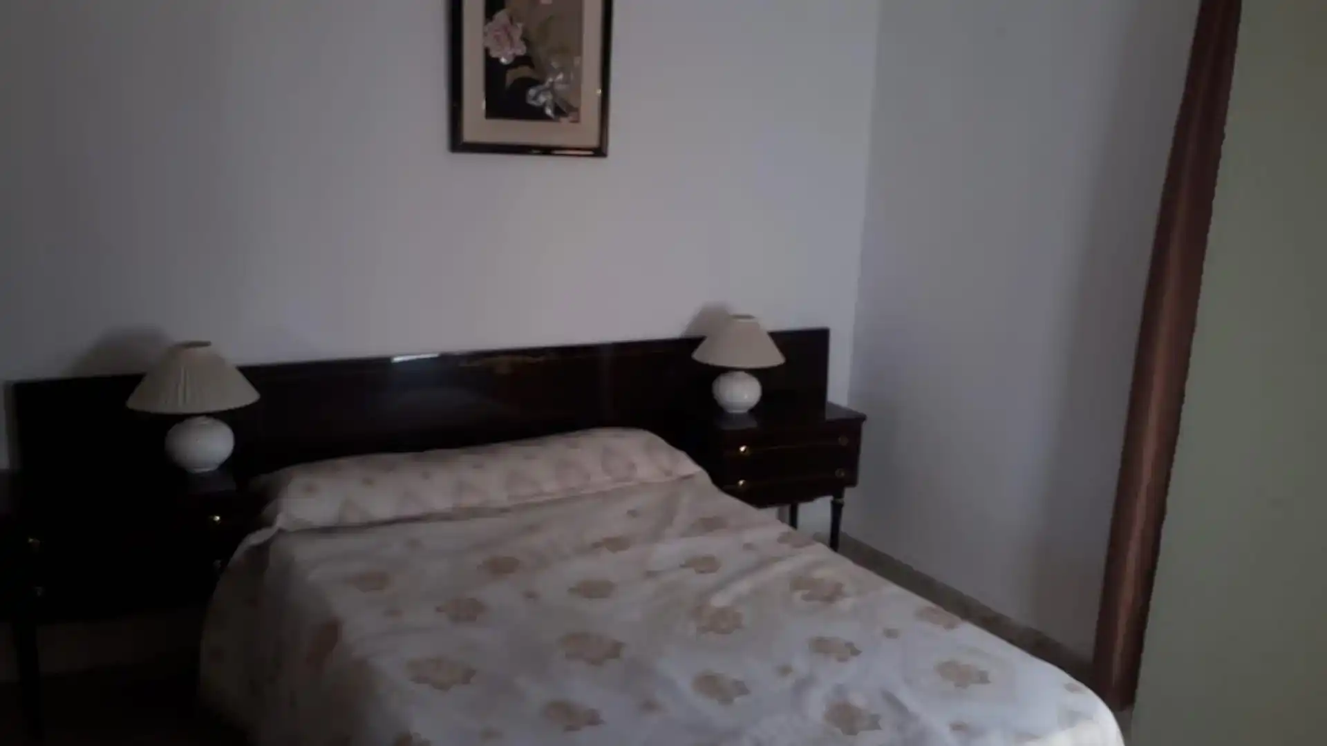 Dormitori de Casa adosada en venda en Burgohondo amb Traster, Moblat i Forn