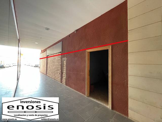 Local comercial en Alquiler en Roldán