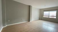 Living room of Flat for sale in Úbeda  with Parquet flooring and Terrace