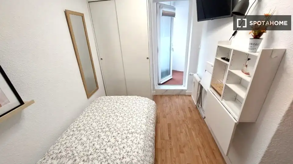 Room in Colina
