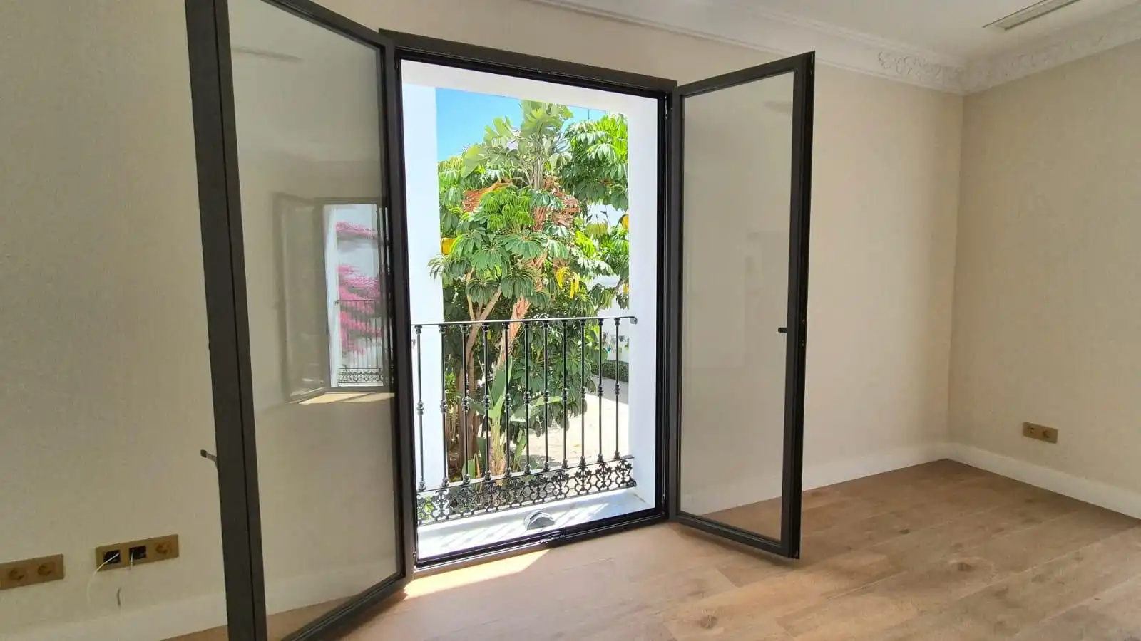 Inmuebles singulares con ascensor en venta en Estepona Pueblo, imagen 46