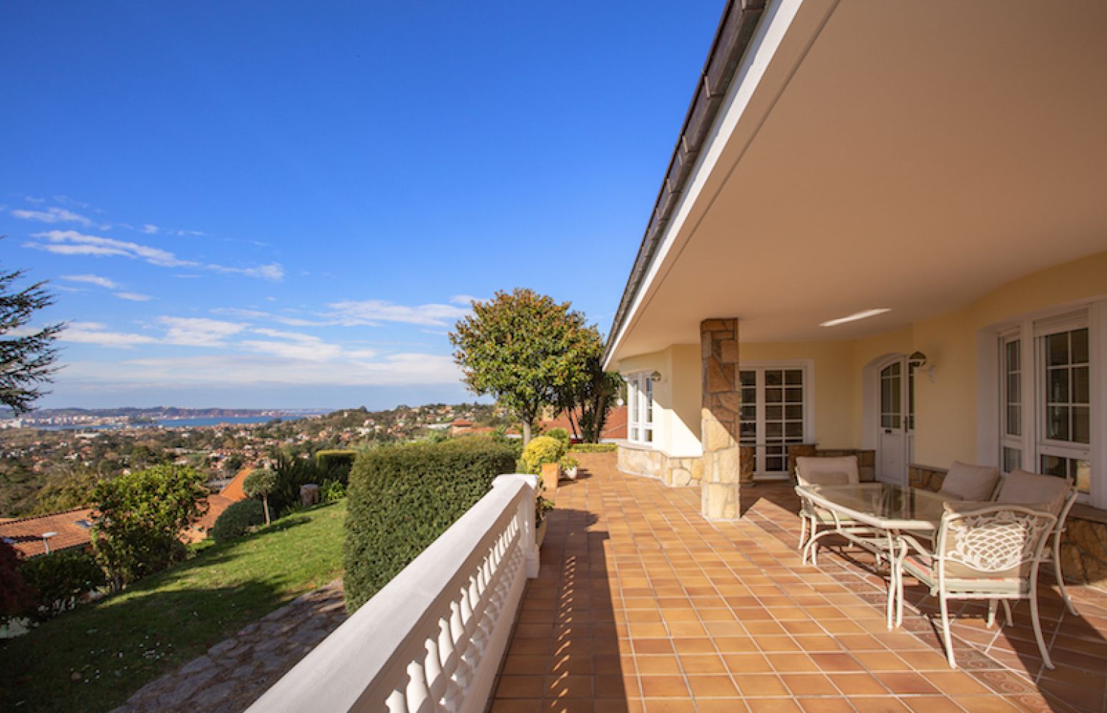 Terraza de Casa o chalet en venta en Gijón  con Calefacción, Parquet y Terraza