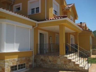 Exterior view of Single-family semi-detached for sale in Cubas de la Sagra  with Community pool