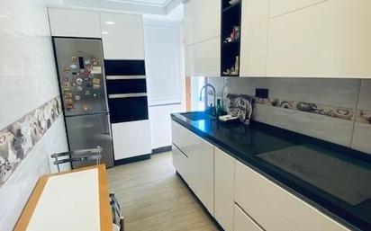 Cuina de Pis en venda en  Albacete Capital amb Aire condicionat, Calefacció i Terrassa