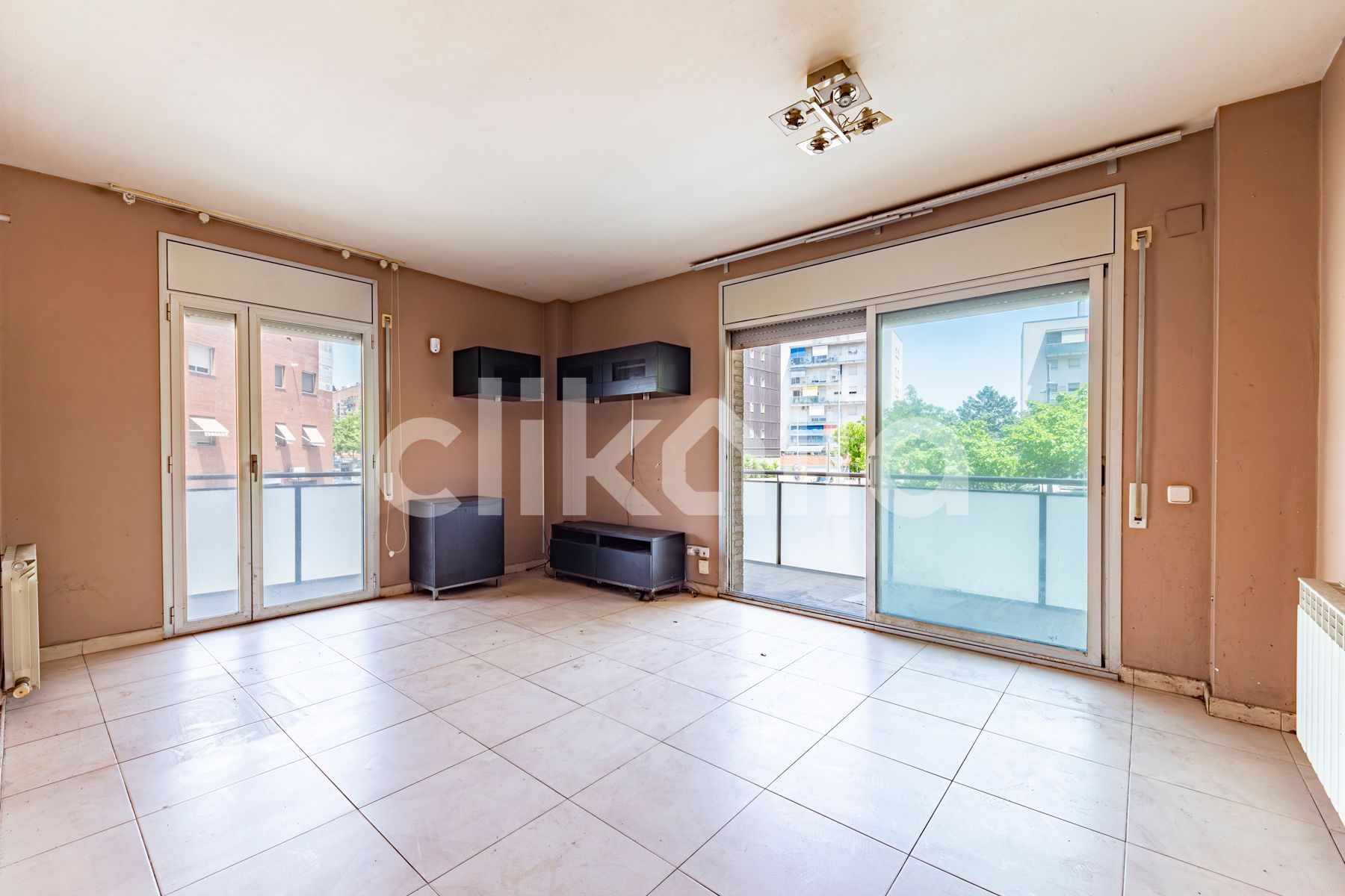 Living room of Flat for sale in Sabadell  with Heating and Terrace