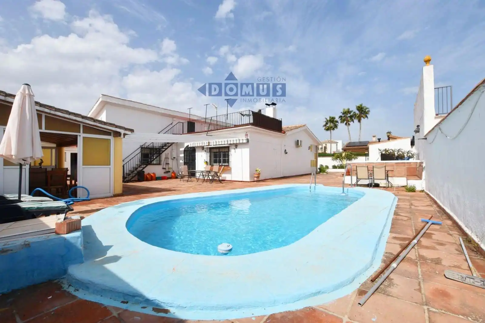 Swimming pool of Houses for sale in Ronda  with Air Conditioner, Heating and Terrace