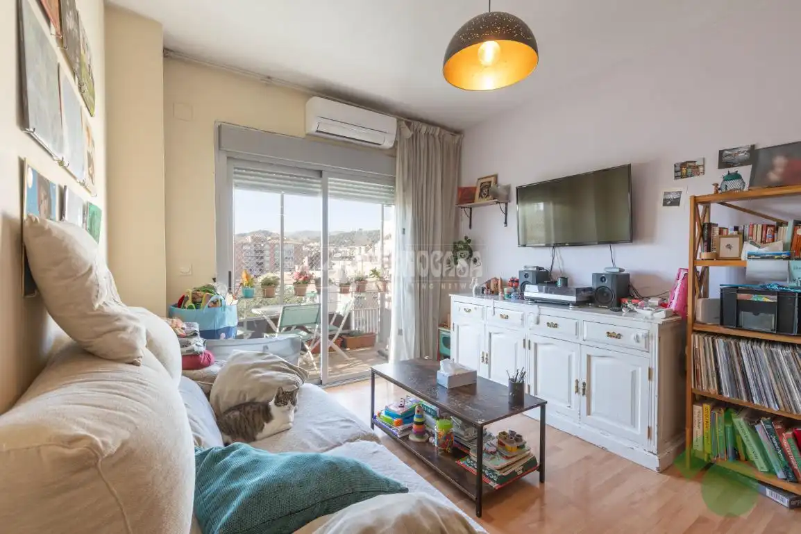 Sala de estar de Piso en venta en Granada con Aire acondicionado, Parquet y Terraza