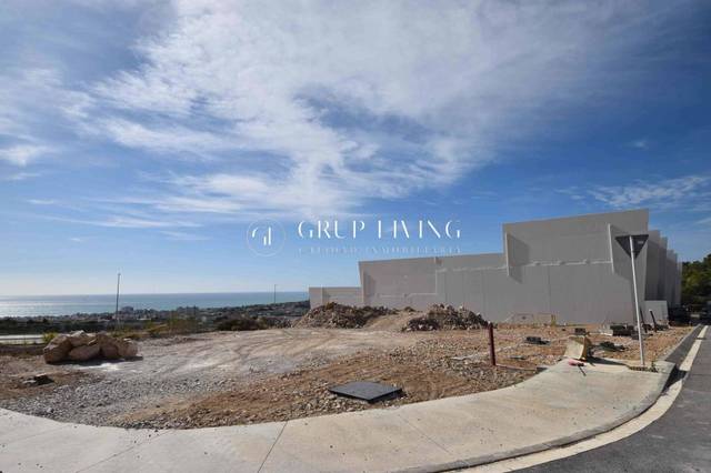 Local comercial en Alquiler en Mas Alba