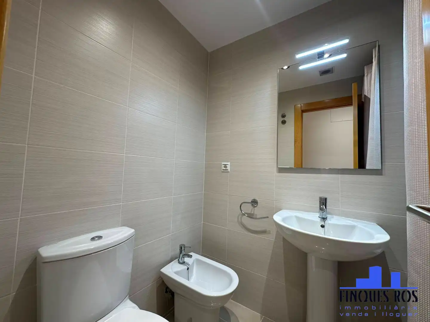Bany de Apartament en venda en Vinaròs amb Terrassa, Traster i Forn